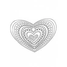 Disegno Mandala a cuore con motivi sovrapposti da colorare Disegno Mandala a cuore con motivi sovrapposti da colorare